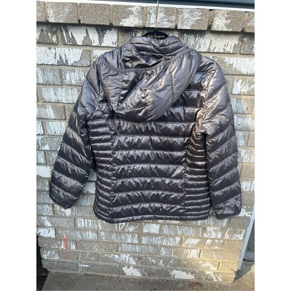 GH Bass Outdoors Shinny Silver Woman’s Winter Jacket Size Medium - Picture 16 of 16
